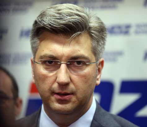 HDZ: Plenković predao potpise potpore za kandidaturu za predsjednika stranke