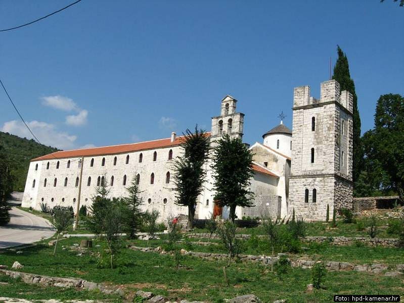 700 година од оснивања манастира Крупе